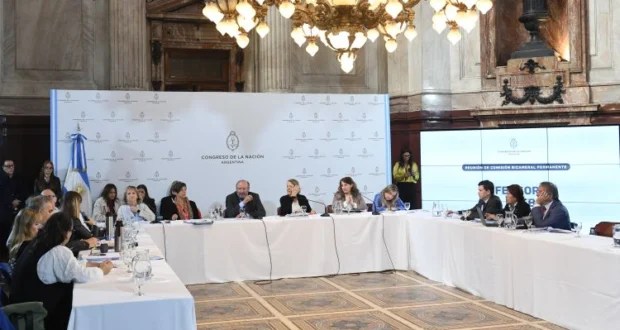 Postulantes a Defensor del Pueblo y Procurador Penitenciario presentan sus propuestas ante el&nbsp;Congreso